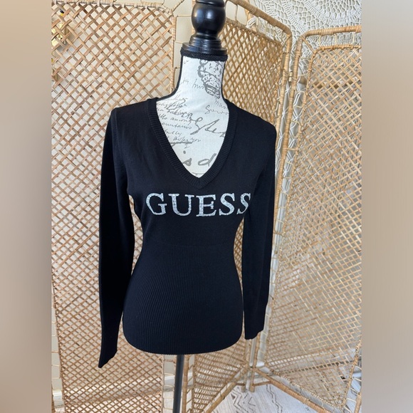 Guess Long Sleeve  V neck Sweater - Picture 1 of 7